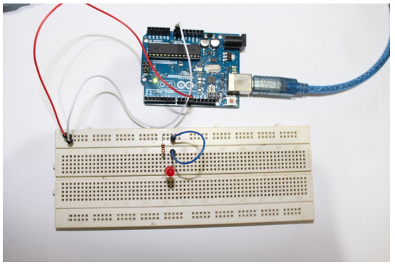 Тестовый стенд для выполнения примеров взаимодействия Arduino и MATLAB